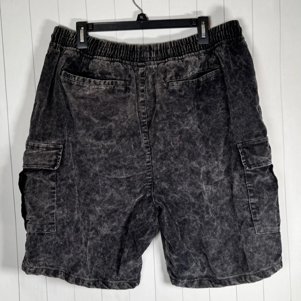 Boohoo Man Black Cotton Corduroy Baggy Cargo Shorts Skater Grunge Hipster Men 40